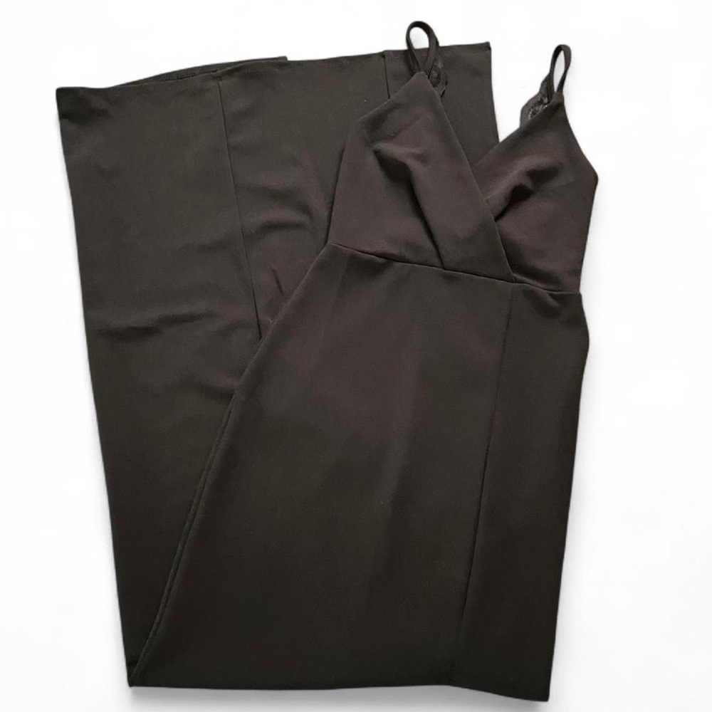 LuLu’s Black Maxi Dress with Lace Back NWT